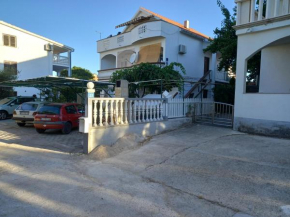 Apartmani zlotrg